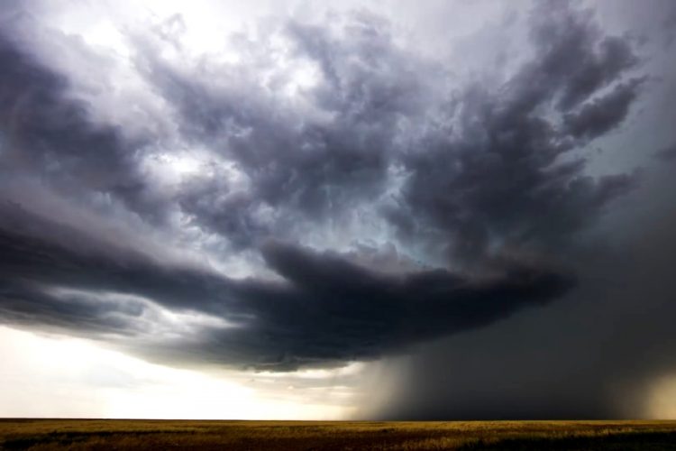 Великобритания пострадала от наводнения