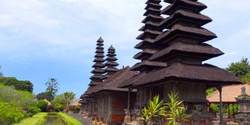 Агрессивный турист попал в психбольницу на острове Бали