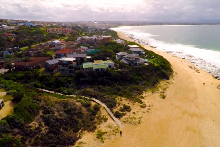 Южная Африка объявила об отмене виз для четырех стран