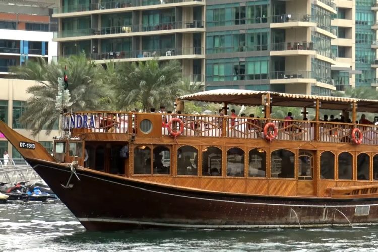 В Дубае открывают отель с 269 бассейнами