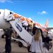 Пассажиров выгнали из самолета easyJet за пьянство и агрессию
