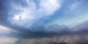 Часть Германии и Франции пострадали от сильной бури