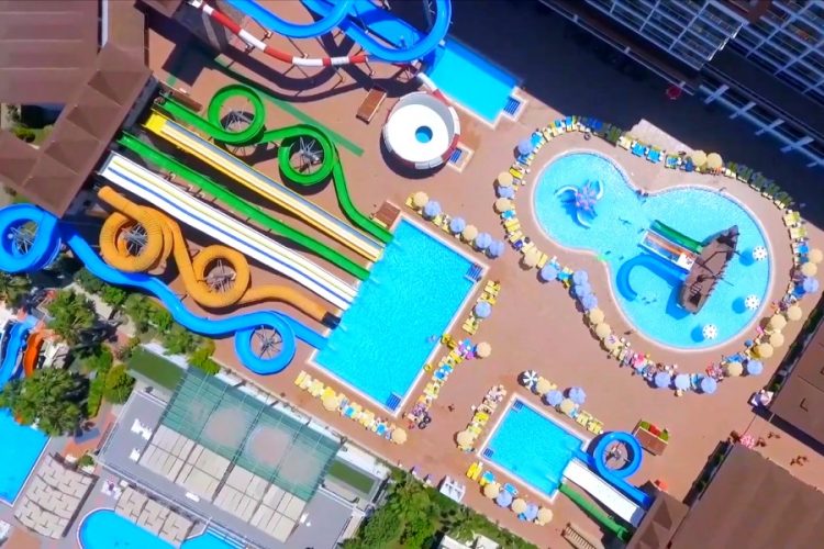 Туристов возмущает овербукинг в турецких отелях