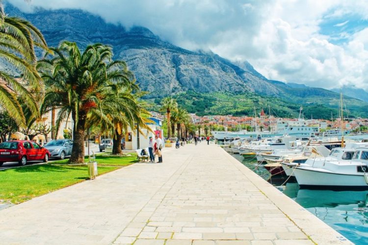 новость 28-09-2019 Велосипедный туризм будет развивать Макарская Ривьера