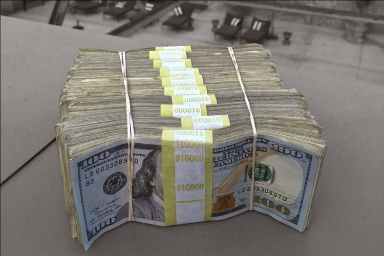 новость 09-09-2019 100 000 долларов заплатил за пиво журналист из Австралии