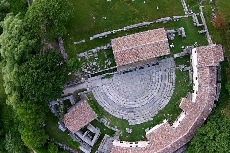 В итальянском регионе будут платить желающим открыть бизнес