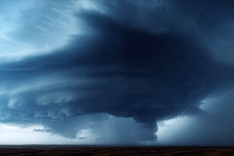 С каждым днем количество погибших от урагана Дориан растет