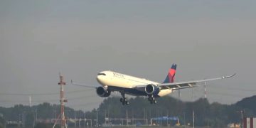 Самолет авиакомпании Delta едва не упал с высоты 39 000 футов