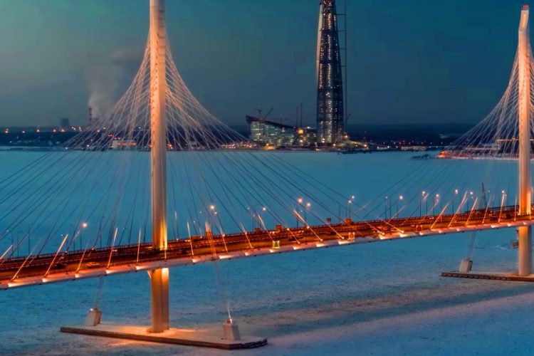 Программу развития туристического сектора обсудят в Питере