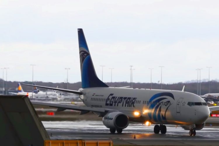 Вылет из Вьетнама задержали, так как пилот забыл паспорт