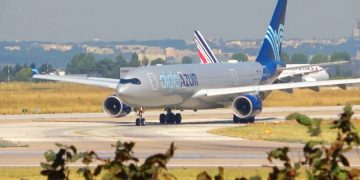 Французская авиакомпания Aigle Azur прекращает все рейсы