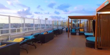 Carnival Cruise активно выполняет рейсы на Багамы, несмотря на погоду