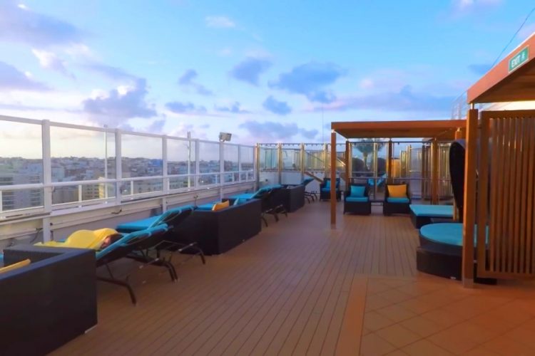 Carnival Cruise активно выполняет рейсы на Багамы, несмотря на погоду