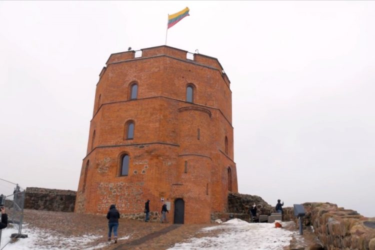 Новогодние туры в Прибалтику стоят копейки