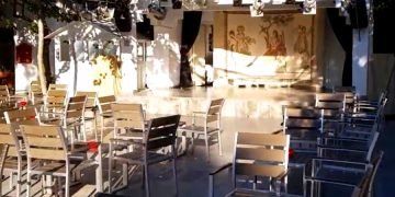 Отель в Тунисе, который держал в заложниках 40 туристов, прокомментировал ситуацию