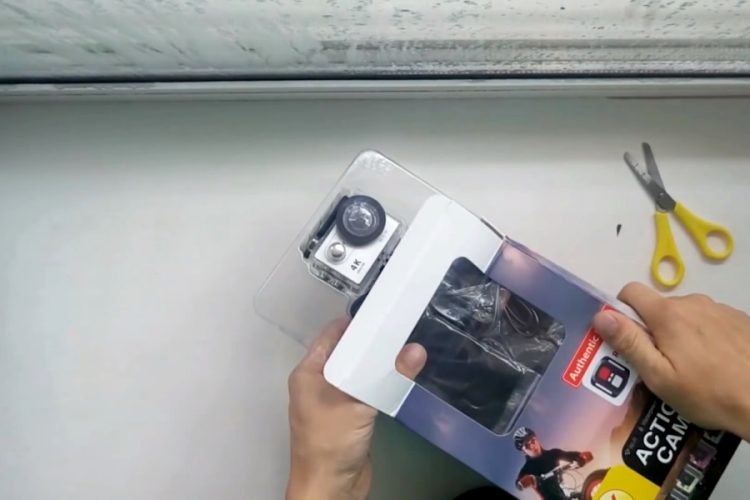 Лодка у побережья Калифорнии сгорела из-за литиевой батареи