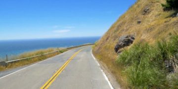 У побережья Калифорнии загорелся катер - 25 человек погибли