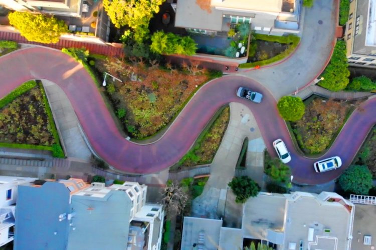 Официально: Ломбард-стрит в Сан-Франциско станет платной