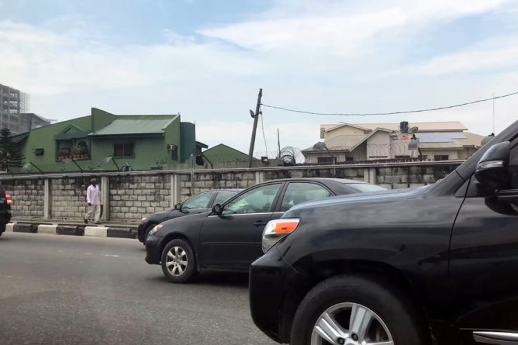 Нигерийцев бесплатно вывозят из Южной Африки