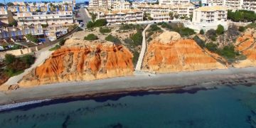 Мошенники предлагают вернуть клиентам Thomas Cook деньги