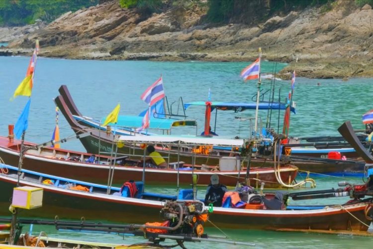 Минтуризма будет продавать туры в Таиланд по 100 бат