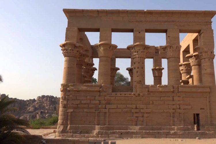 Египет пытается вернуть украденные предметы старины, чтобы привлечь туристов