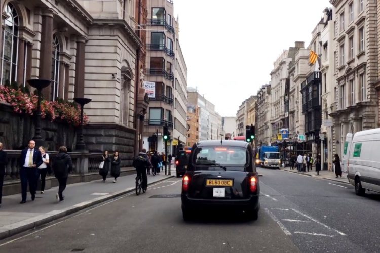 Традиционное такси в Лондоне становится электрическим