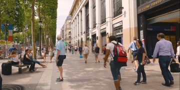 Забастовка рабочих парализовала систему общественного транспорта Парижа