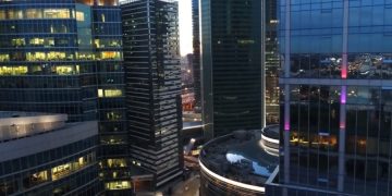 В России запретили курить на балконах отелей