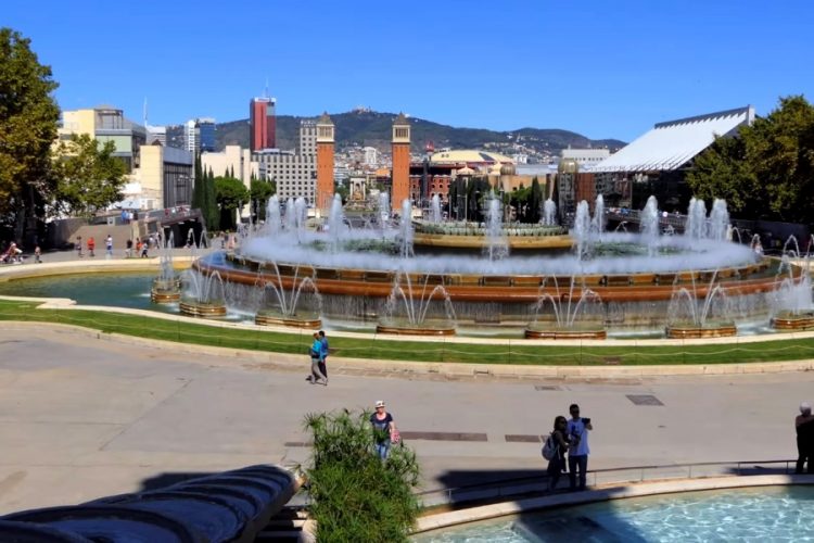 Как ситуация в Барселоне изменила планы туристов?