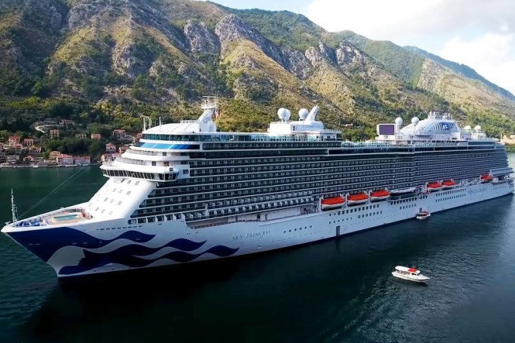 Princess Cruises совершила первый рейс на ультра-роскошном корабле