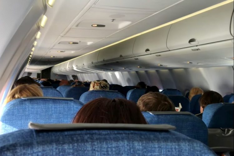 Испытания возможностей эвакуации самолетов подвергли критике