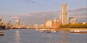 Британцы уже десять лет не посещают турагентов