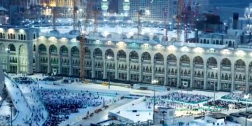 В Саудовскую Аравию прибыли первые 24 000 классических туристов