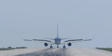 Туристок не пустили в Санью из-за ошибки в посадочных талонах