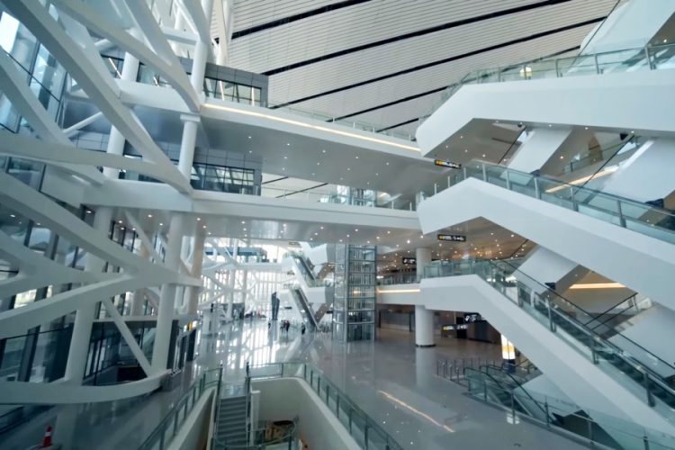 British Airways первыми отправили рейс в новый аэропорт Пекина