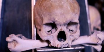 В костнице Кутна-Горы запрещают фотографировать останки людей