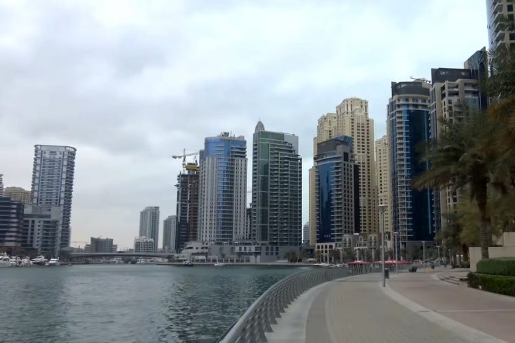 Туристы без проблем смогут покупать алкоголь в Дубае