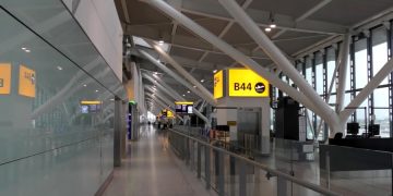 Терминал Лондон-Сити перекроют активисты по борьбе с изменениями климата