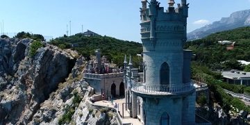 Открылась продажа пакетных винных туров в Крым