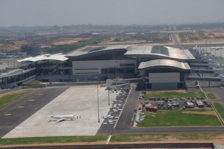 новость 16-11-2019 Из-за крысы полет Air India задержали на 12 часов