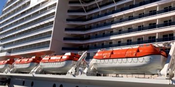 MSC Cruises сделает плавучий отель для фанатов футбола