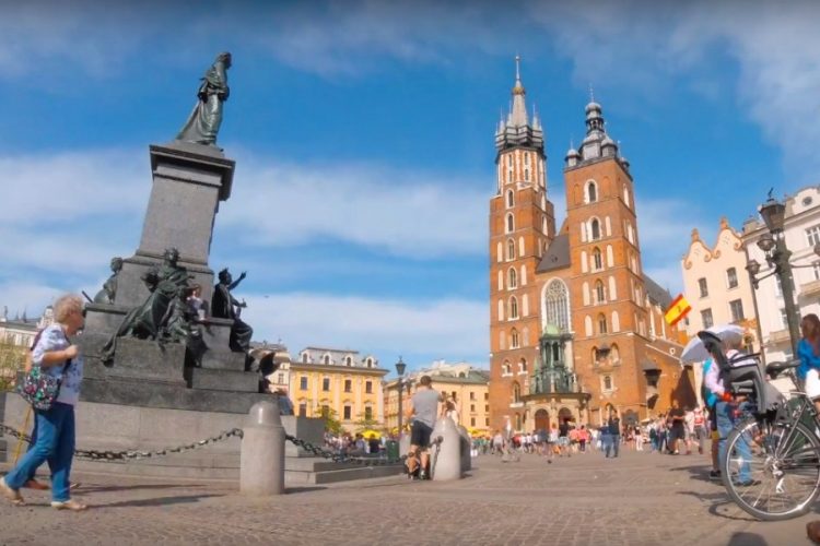 Специальная карта предупредит туристов об опасностях за границей