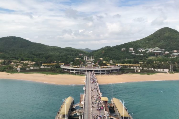 Хайнань надеется привлечь больше россиян