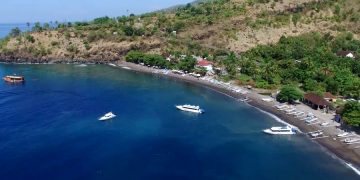 Thomas Cook не успевает выплатить компенсации клиентам