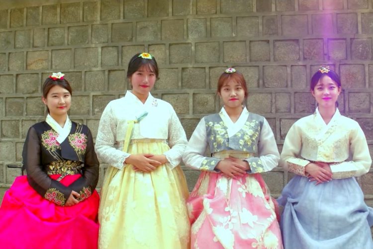 Корея организовала праздник для представителей туризма