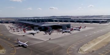 В аэропортах Турции льготные категории будут обслуживать приоритетно