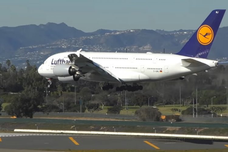 Lufthansa уговорила экипажи больше не бастовать