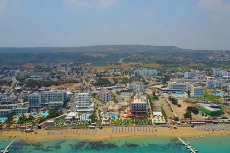 Кипр не поднимает ценники для российских туристов