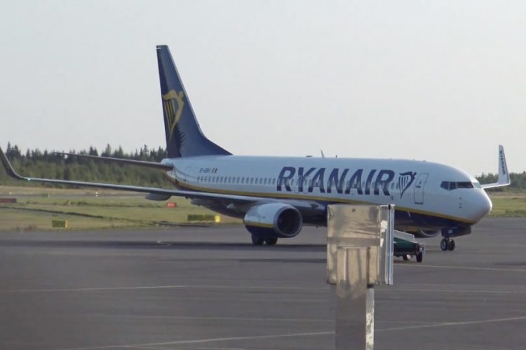 Авиакомпания Ryanair предлагает скидку 25%